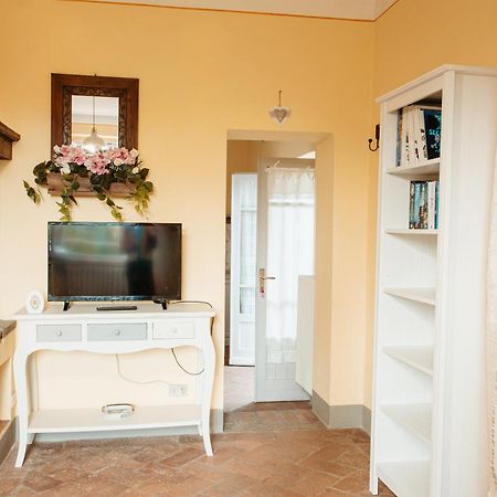La Pescaia Casa Vacanza Larciano Dış mekan fotoğraf